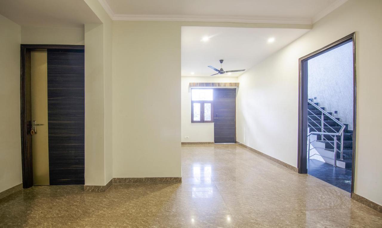 Hotel Treebo Swastika Premium à Noida Extérieur photo