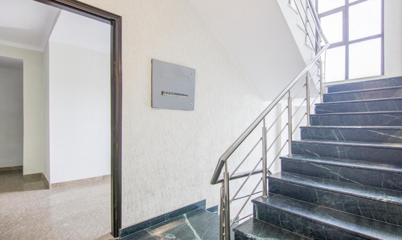 Hotel Treebo Swastika Premium à Noida Extérieur photo