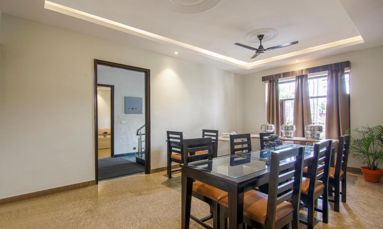 Hotel Treebo Swastika Premium à Noida Extérieur photo
